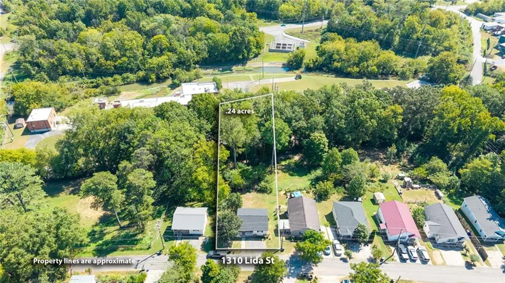 1310 Lida Street Dalton, GA 30720
