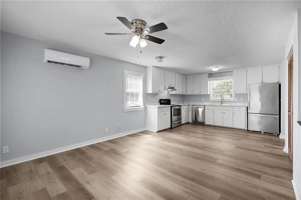 1310 Lida Street Dalton, GA 30720