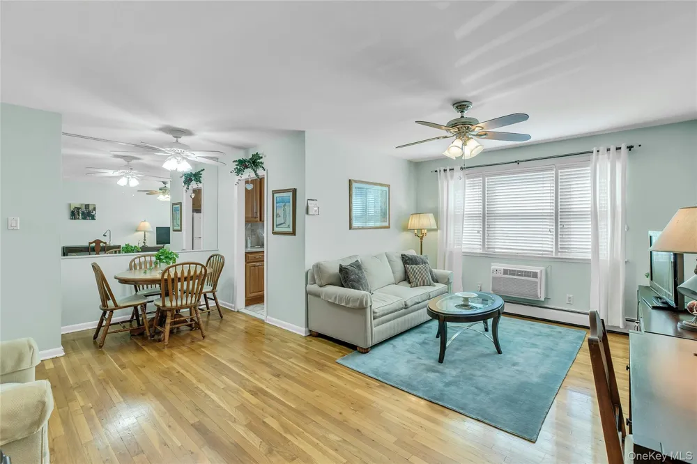 4030 Jerusalem Avenue #1C Seaford, NY 11783