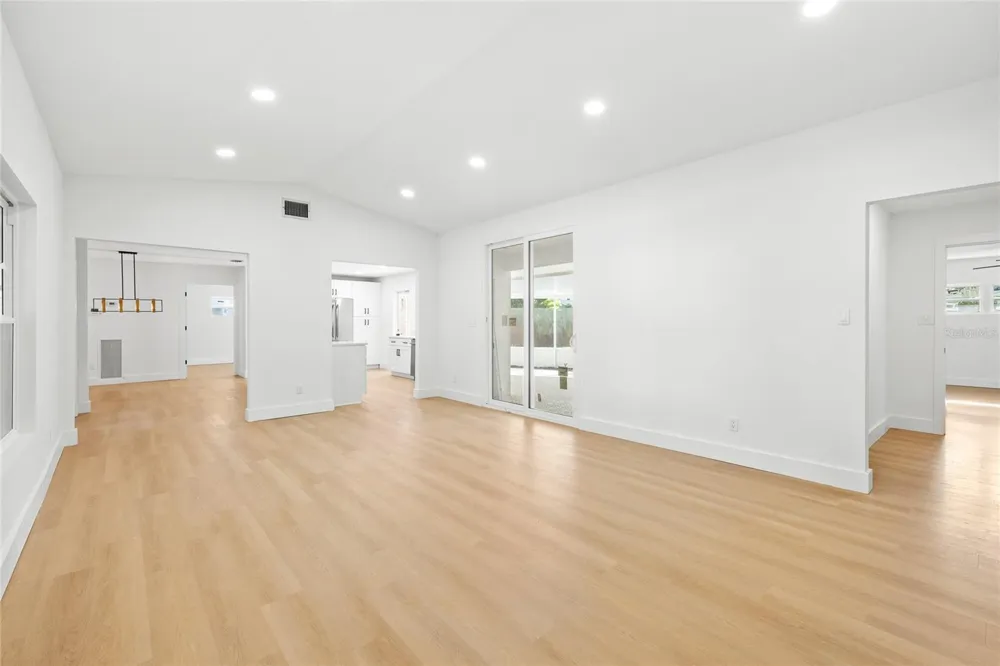 618 BLAIRSHIRE CIRCLE Winter Park, FL 32792