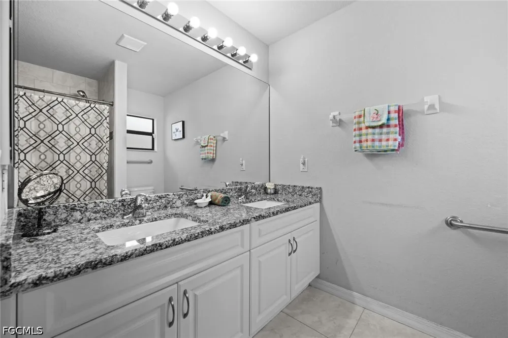 SW 7th Place Cape Coral, FL 33991