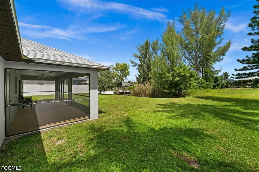 SW 7th Place Cape Coral, FL 33991