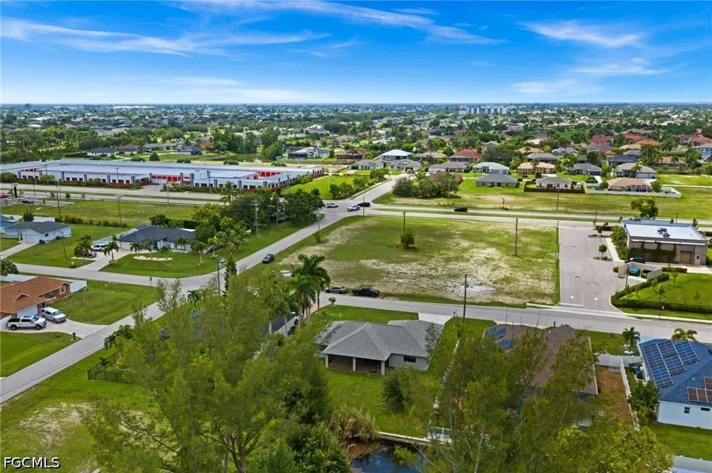 SW 7th Place Cape Coral, FL 33991