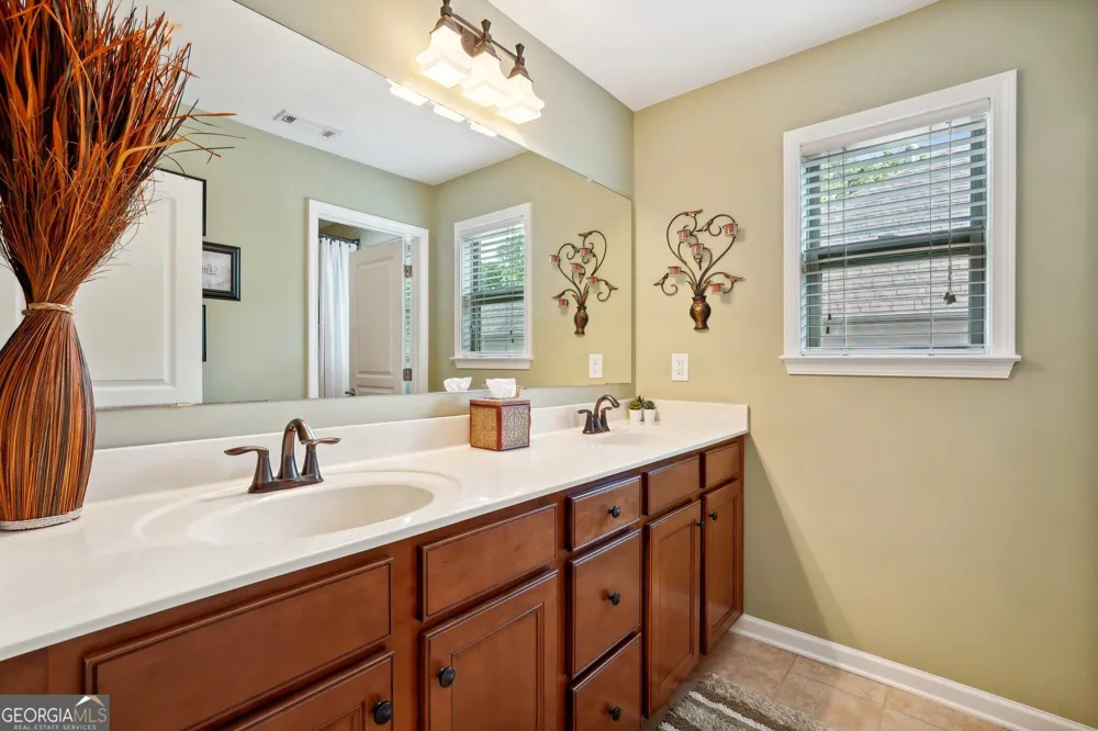 3159 Autumn Brook TRL SE Smyrna, GA 30082