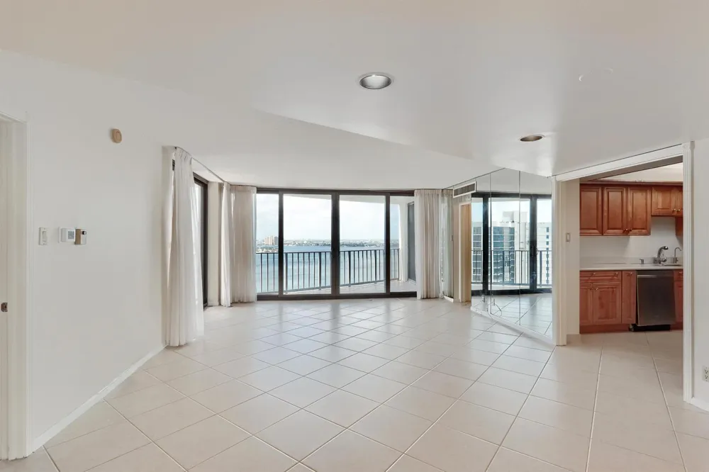 5420 OCEAN DRIVE #2404 Singer Island, FL 33404