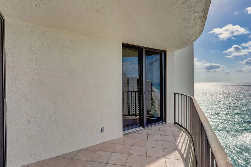 5420 OCEAN DRIVE #2404 Singer Island, FL 33404