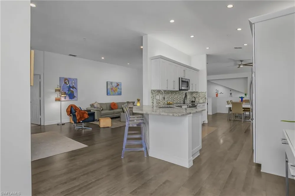6867 Satinleaf Road S #201 Naples, FL 34109