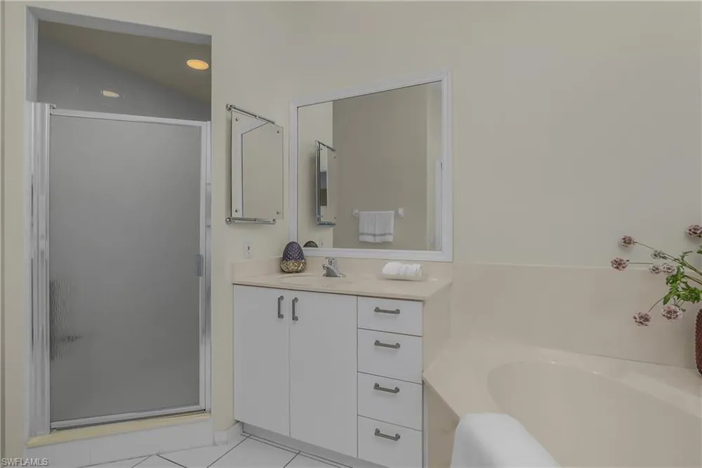 6867 Satinleaf Road S #201 Naples, FL 34109