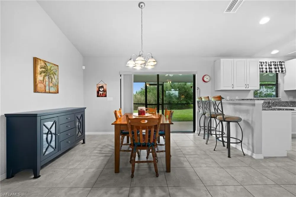 2217 SW 7th Place Cape Coral, FL 33991