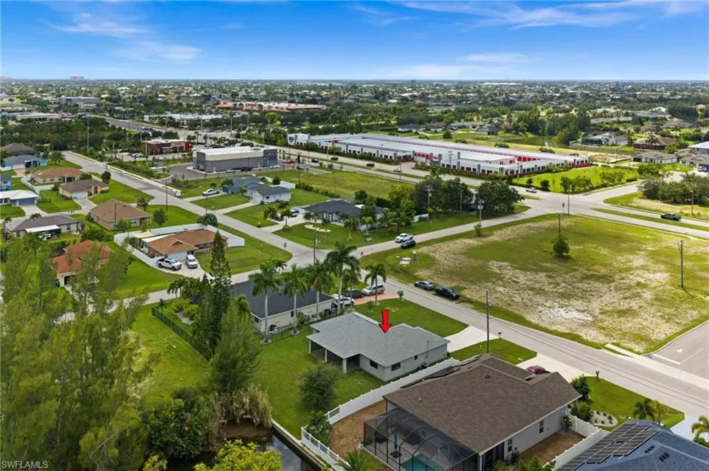 2217 SW 7th Place Cape Coral, FL 33991