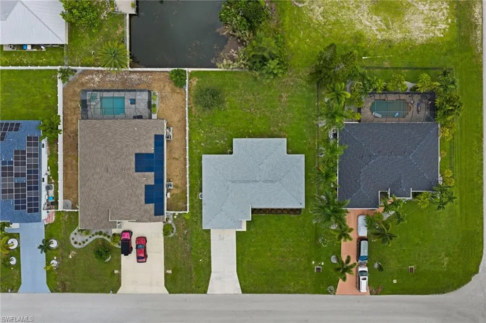 2217 SW 7th Place Cape Coral, FL 33991