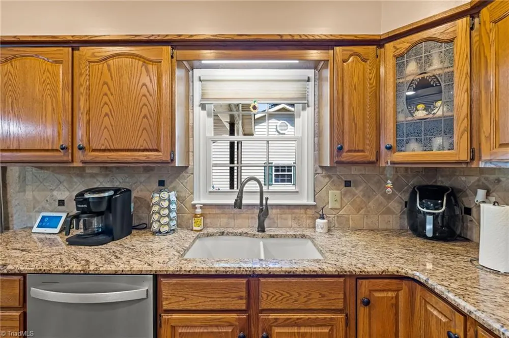1429 Oak Ridge Road Kernersville, NC 27284