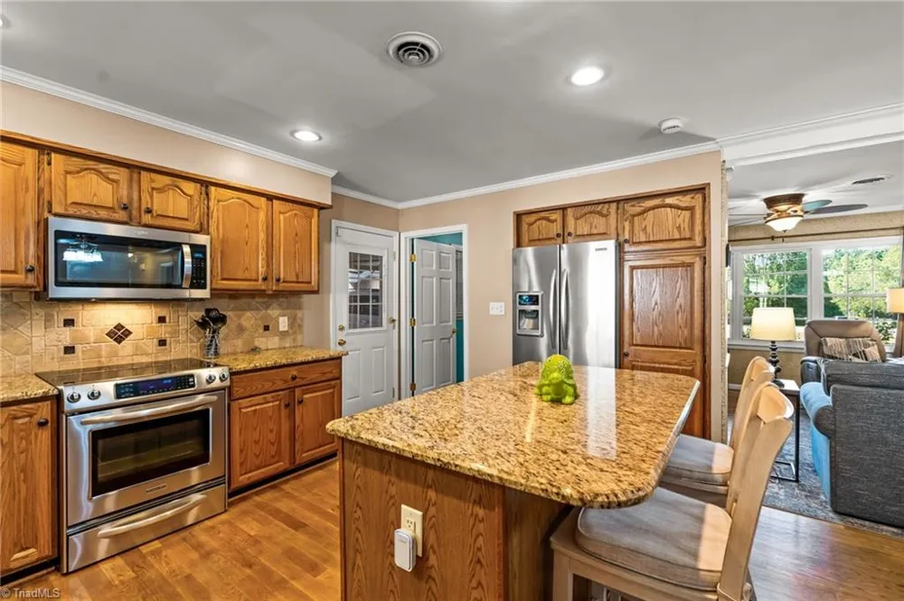 1429 Oak Ridge Road Kernersville, NC 27284