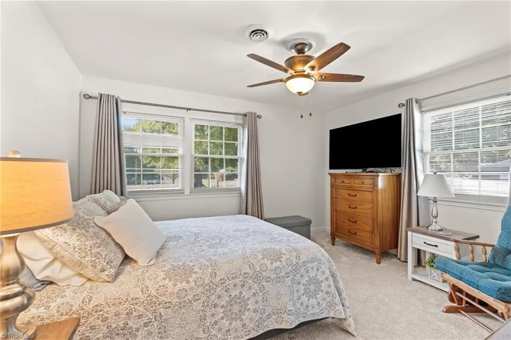 1429 Oak Ridge Road Kernersville, NC 27284