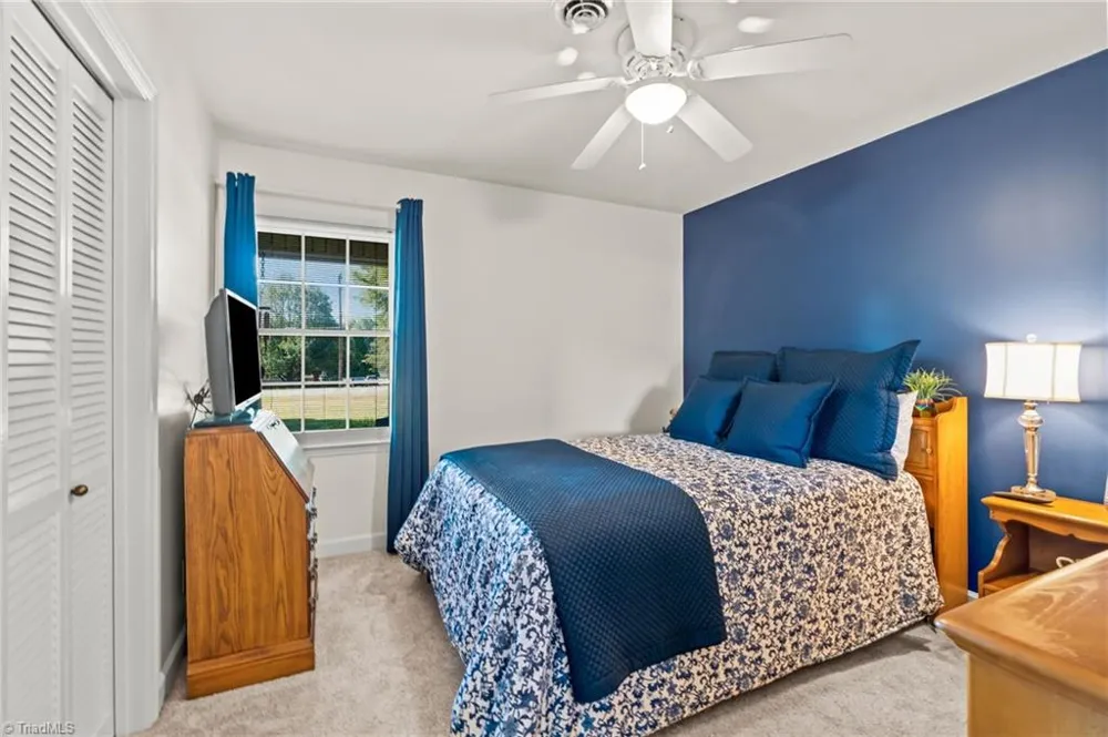 1429 Oak Ridge Road Kernersville, NC 27284