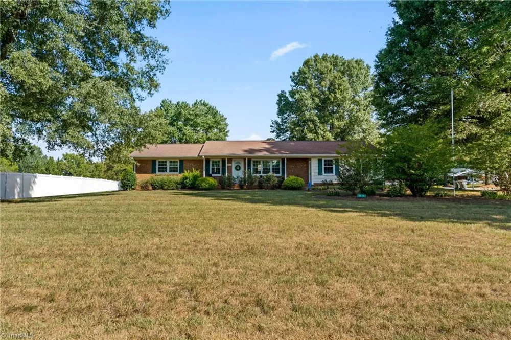 1429 Oak Ridge Road Kernersville, NC 27284