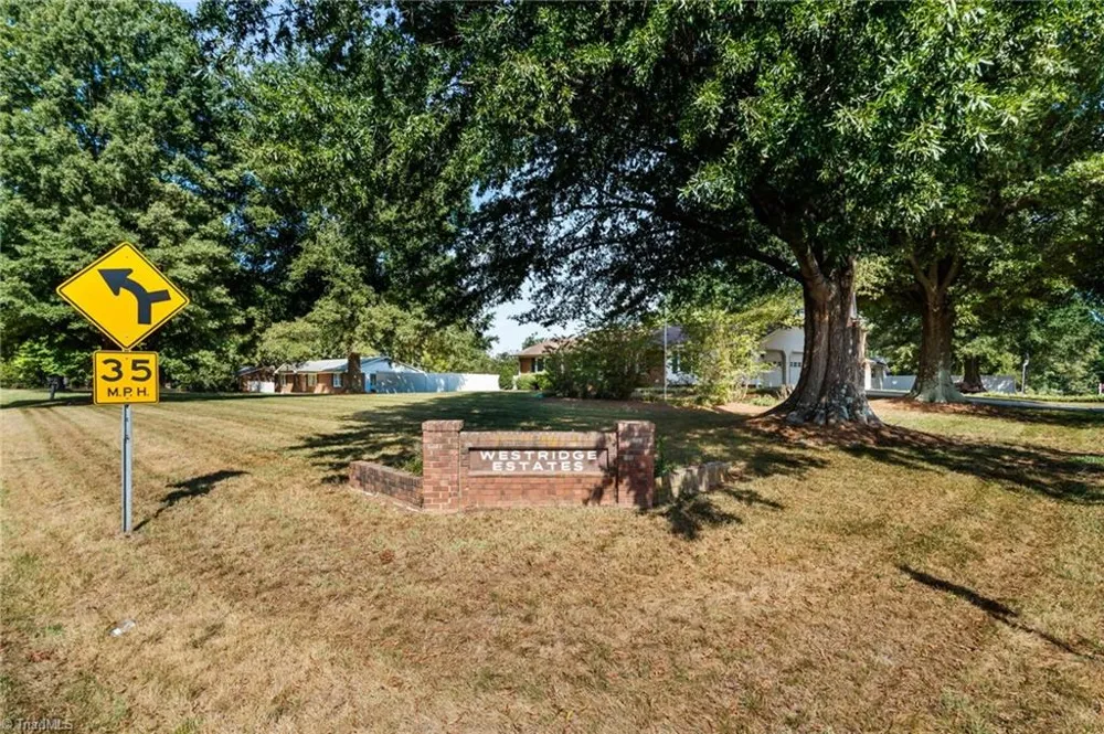 1429 Oak Ridge Road Kernersville, NC 27284