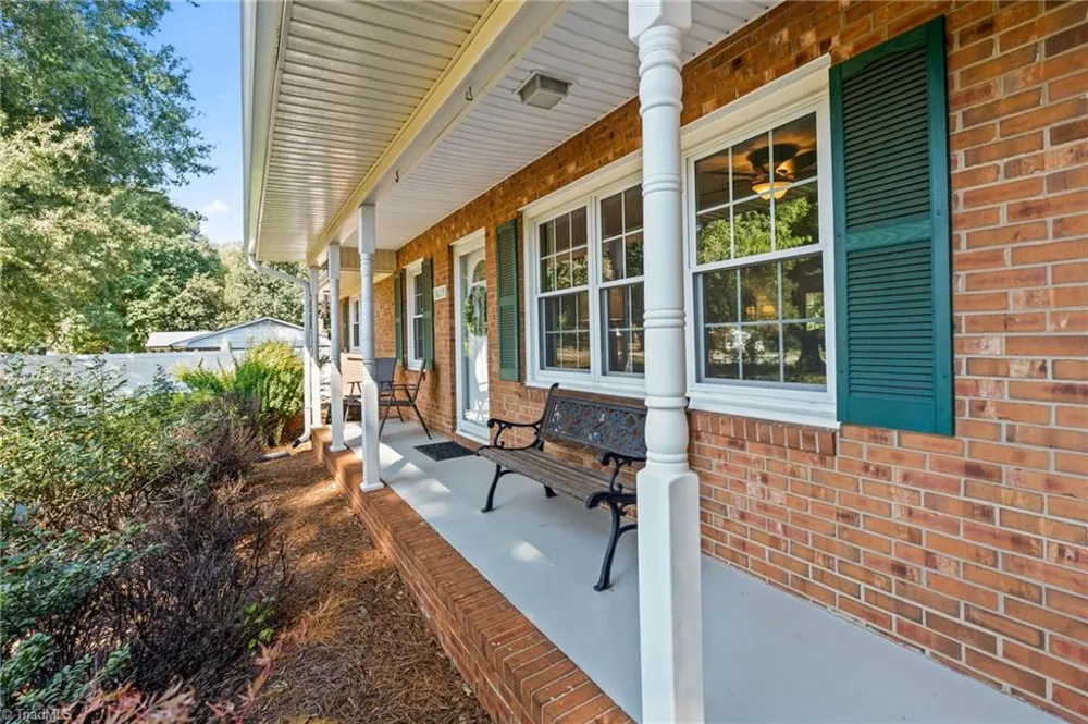 1429 Oak Ridge Road Kernersville, NC 27284