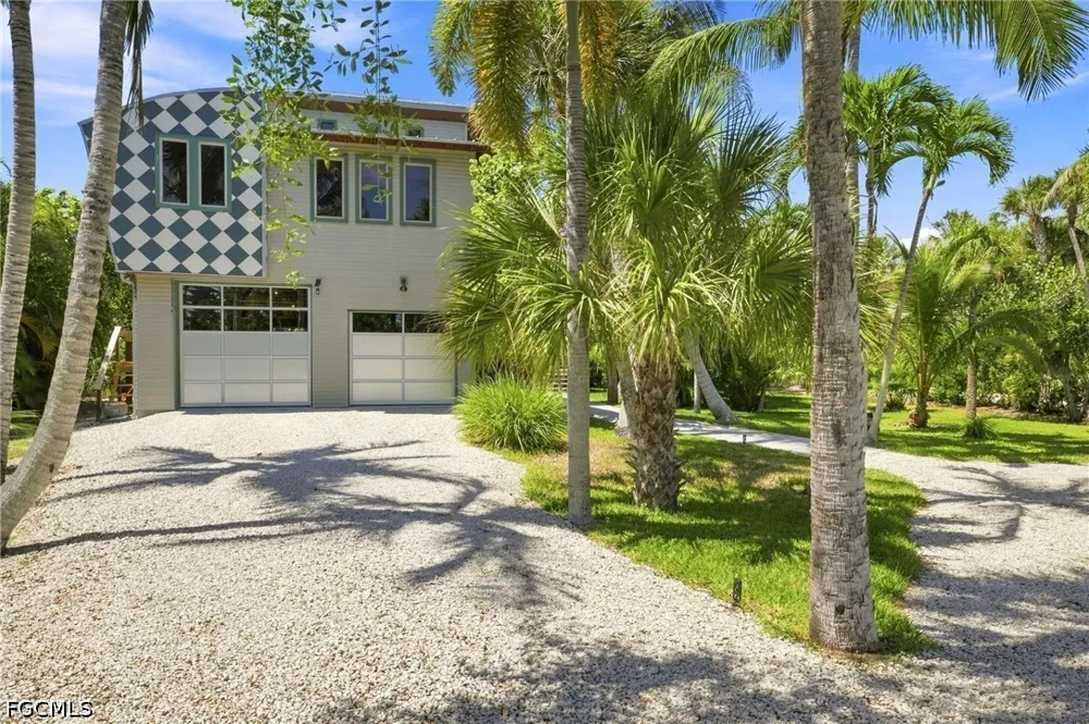 Pine Avenue Sanibel, FL 33957