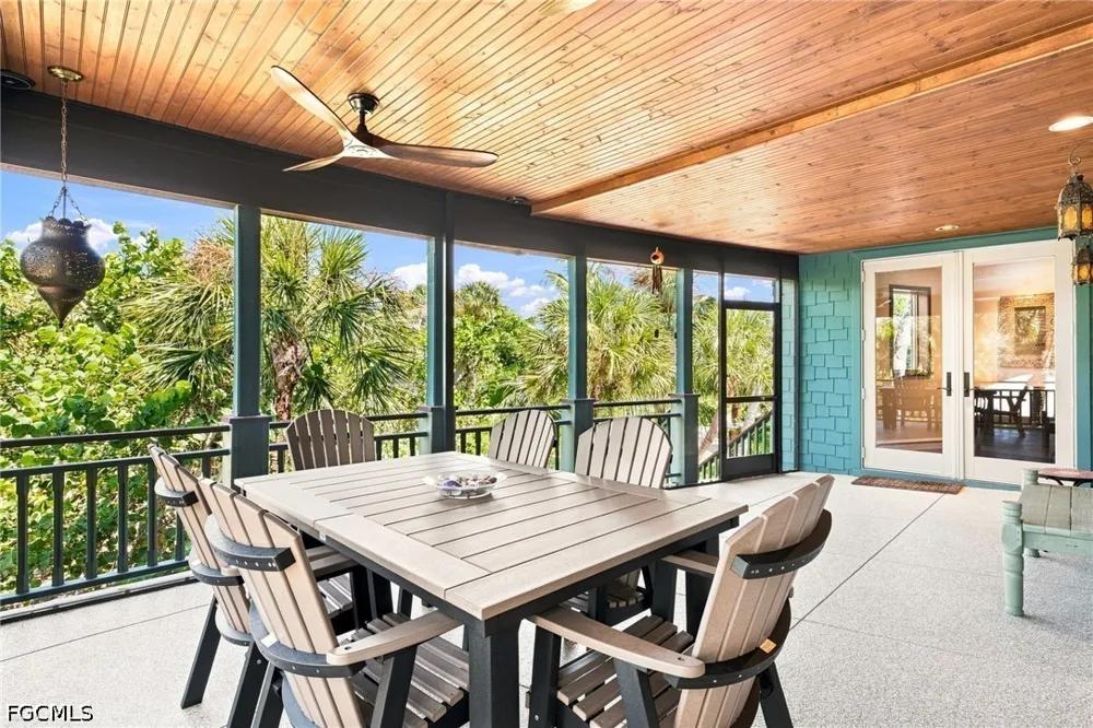 Pine Avenue Sanibel, FL 33957