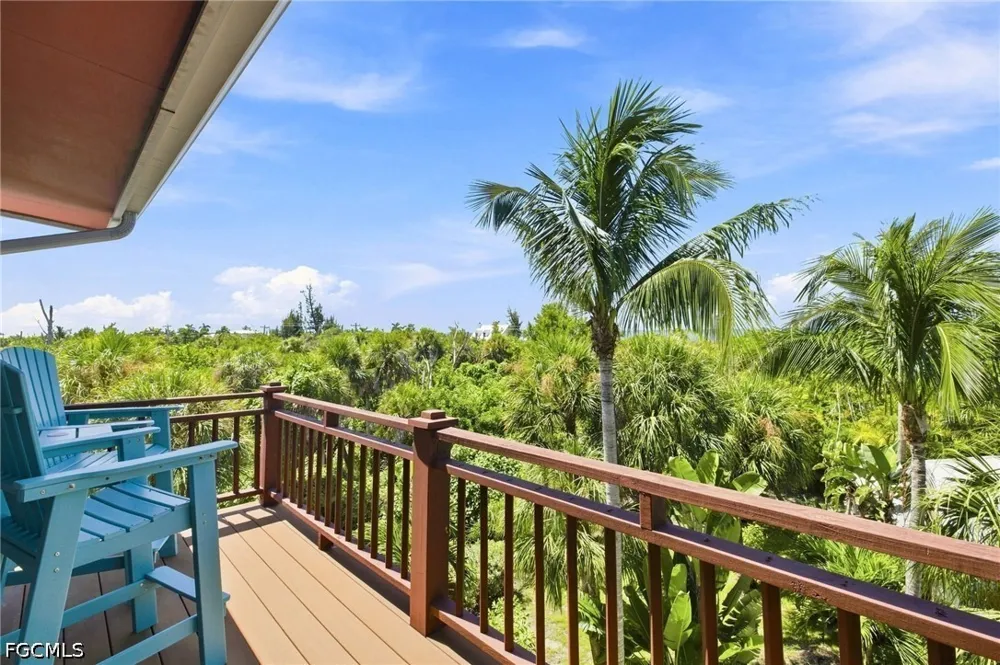 Pine Avenue Sanibel, FL 33957