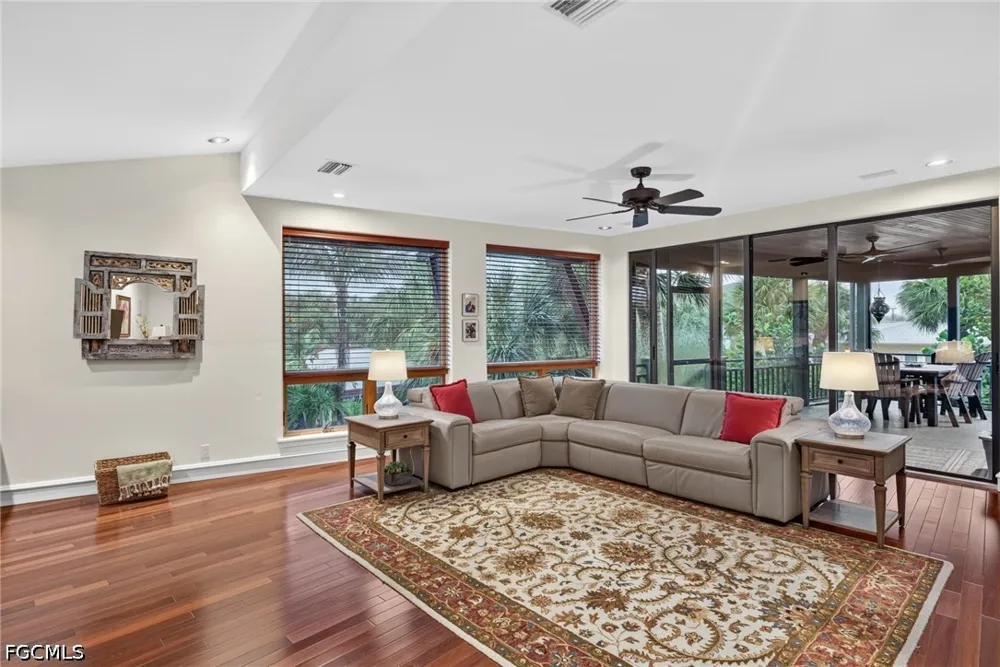 Pine Avenue Sanibel, FL 33957