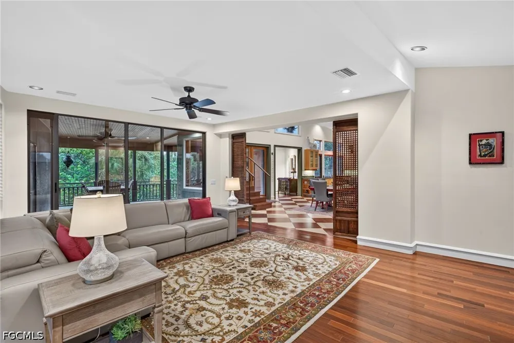 Pine Avenue Sanibel, FL 33957