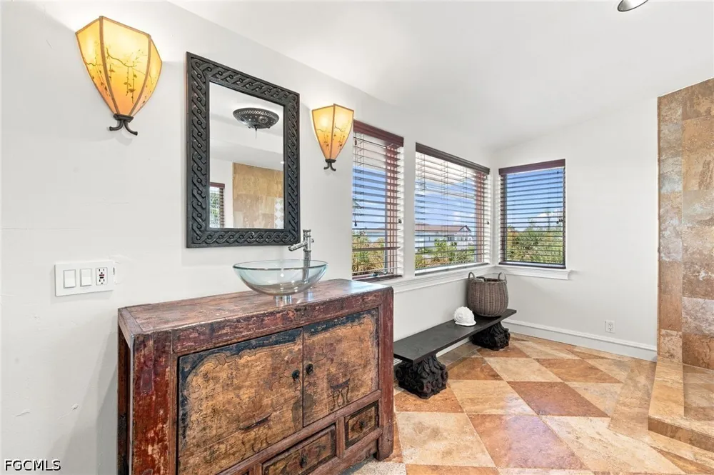 Pine Avenue Sanibel, FL 33957