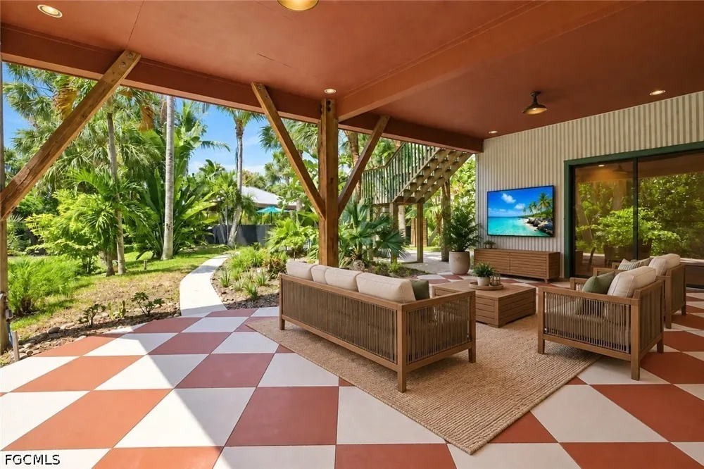 Pine Avenue Sanibel, FL 33957