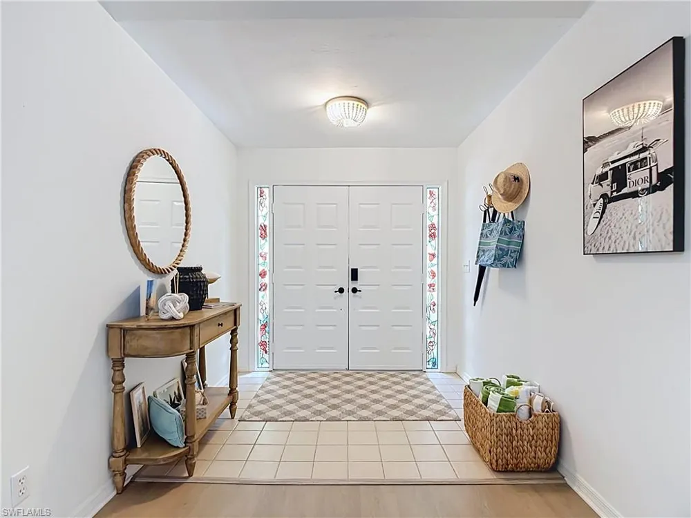 812 102nd Avenue Naples, FL 34108