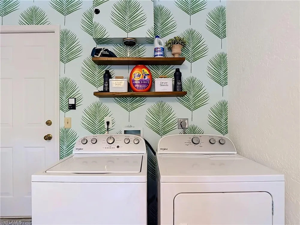 812 102nd Avenue Naples, FL 34108