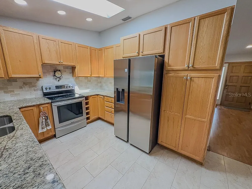 1000 ROSETREE LANE Tarpon Springs, FL 34689