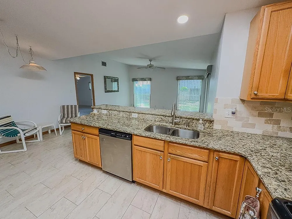 1000 ROSETREE LANE Tarpon Springs, FL 34689