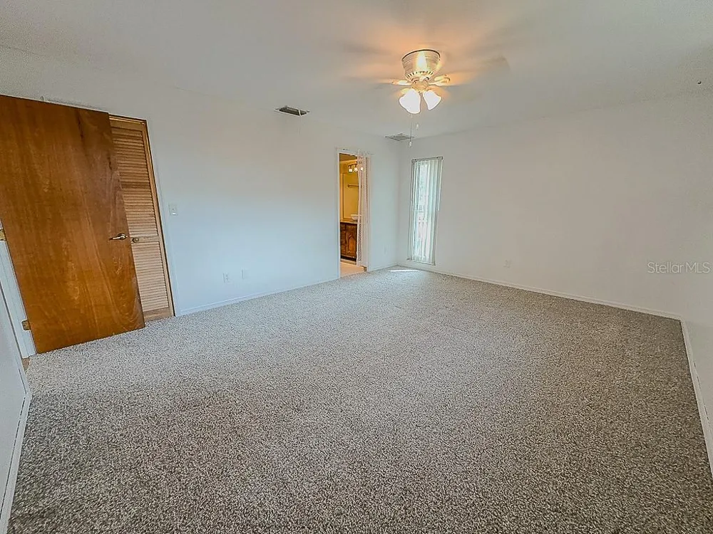1000 ROSETREE LANE Tarpon Springs, FL 34689