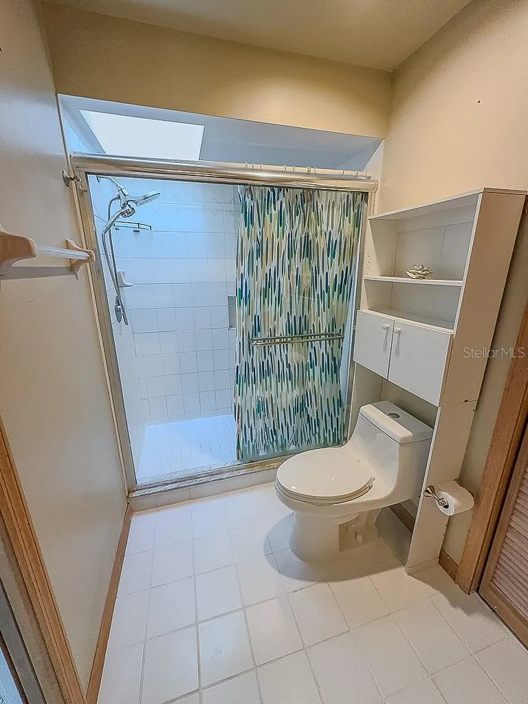 1000 ROSETREE LANE Tarpon Springs, FL 34689