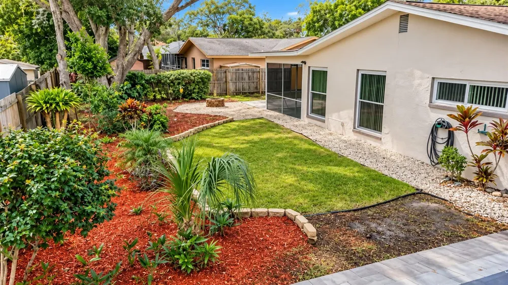 1000 ROSETREE LANE Tarpon Springs, FL 34689
