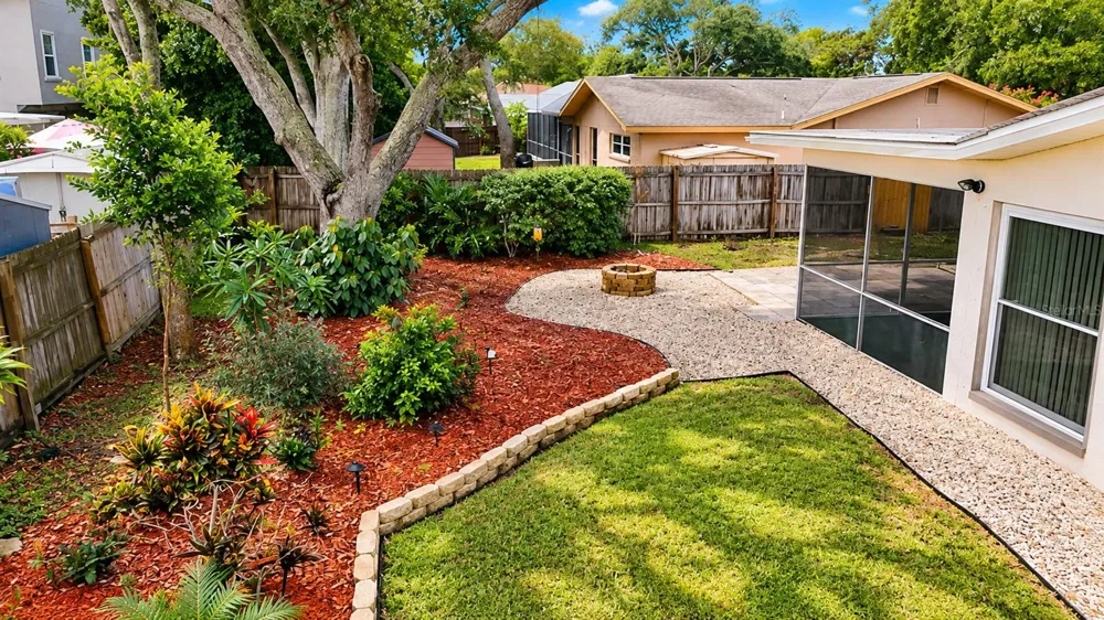 1000 ROSETREE LANE Tarpon Springs, FL 34689