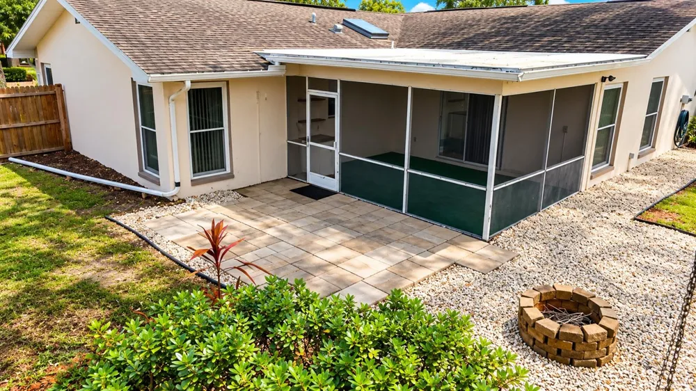 1000 ROSETREE LANE Tarpon Springs, FL 34689