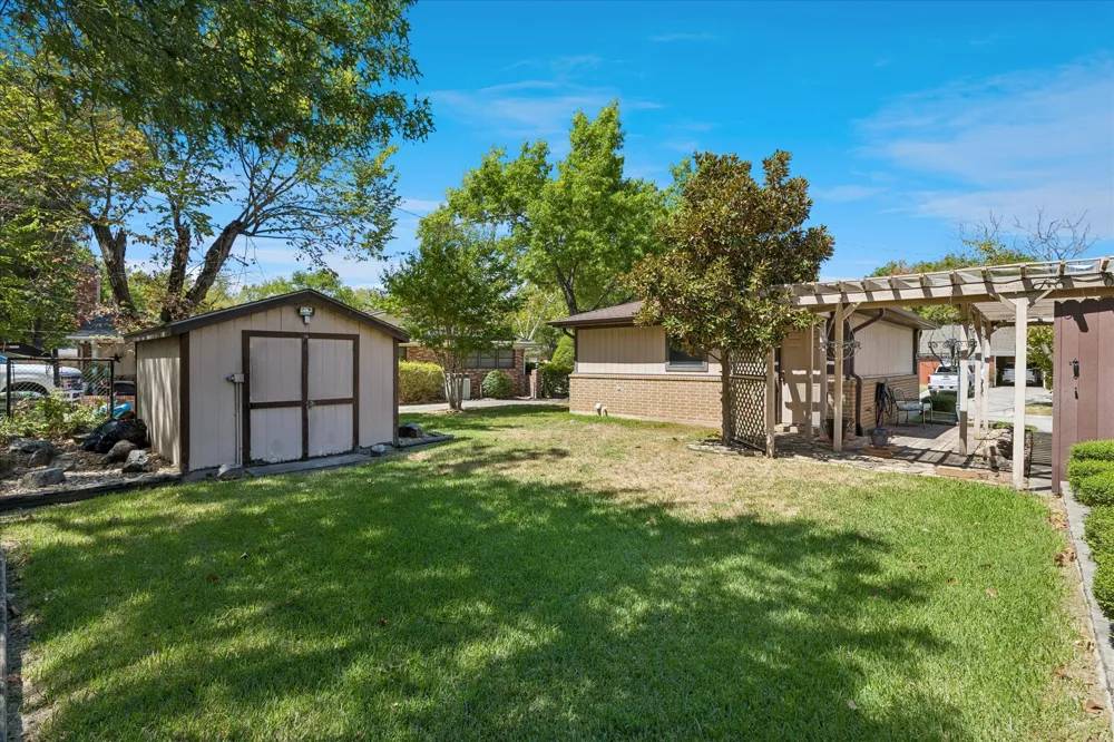 601 Line Drive Gainesville, TX 76240