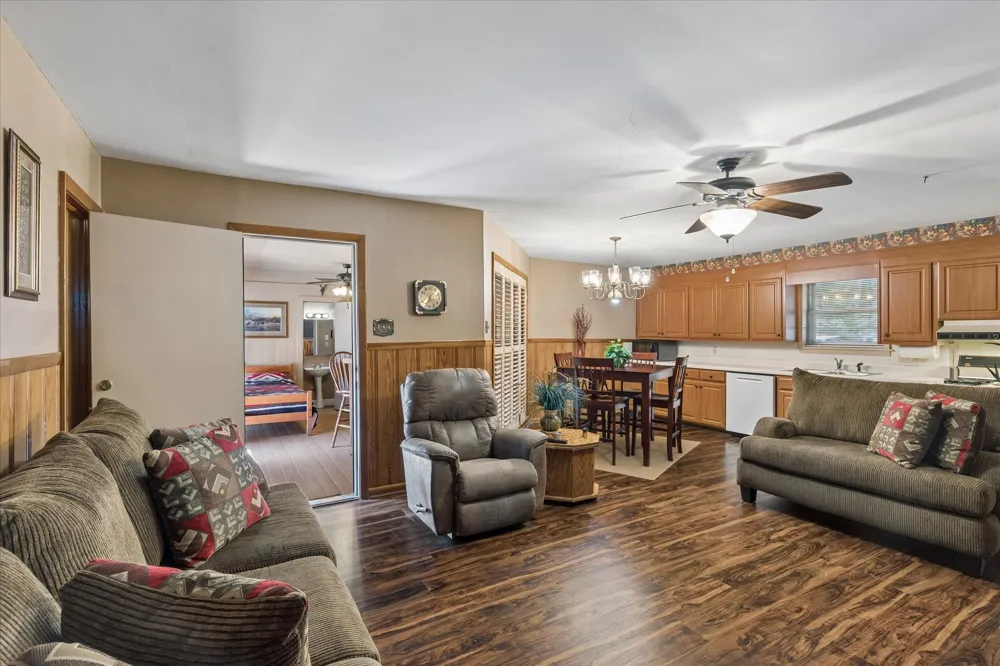 601 Line Drive Gainesville, TX 76240