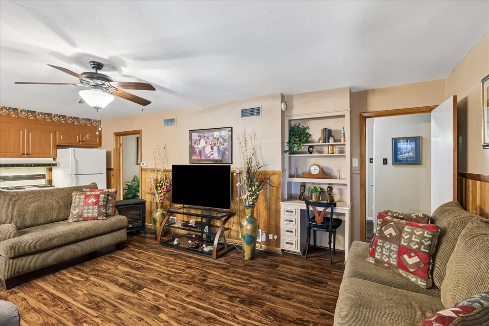 601 Line Drive Gainesville, TX 76240