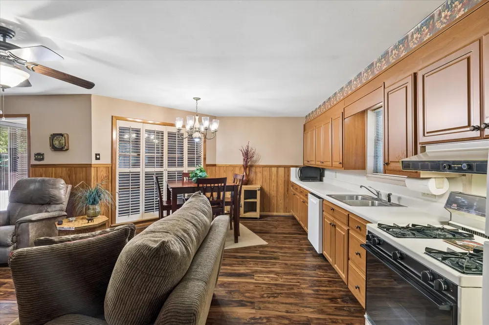601 Line Drive Gainesville, TX 76240