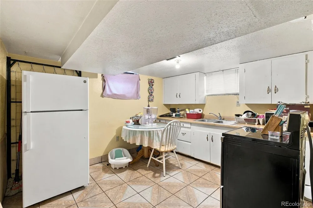 6841 Irving Street Denver, CO 80221