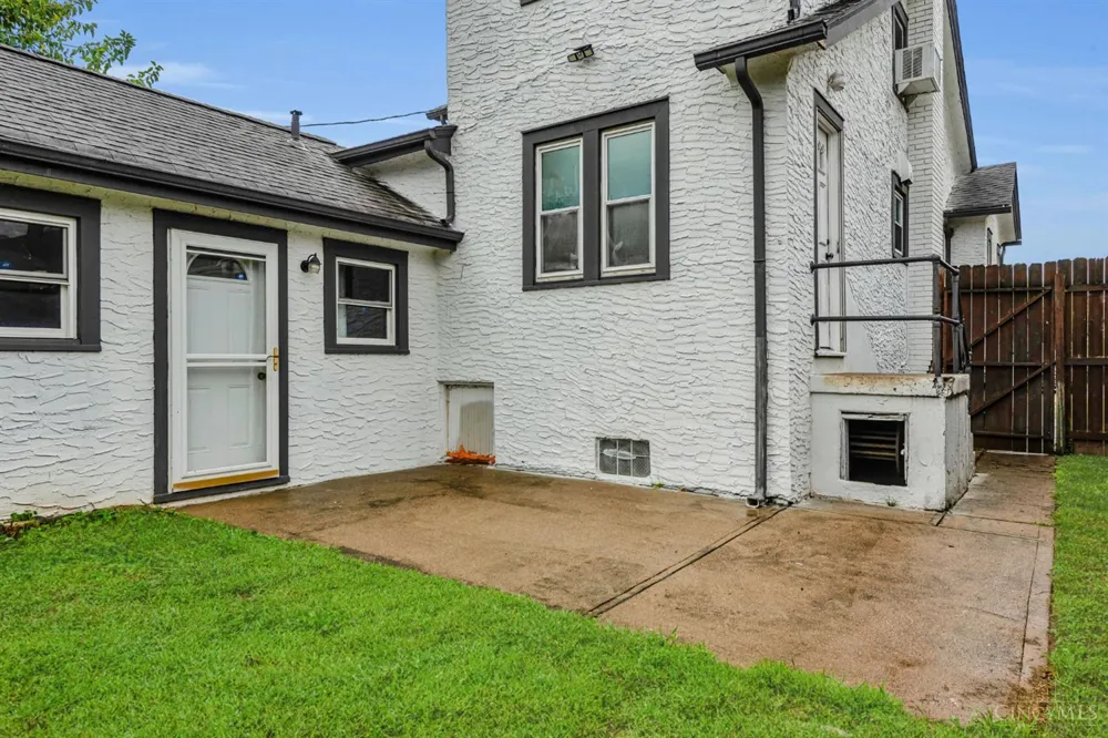 8318 Marley Street Springfield, OH 45216