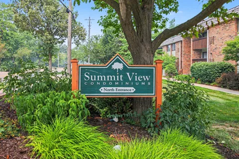 2116 Pauline Boulevard #302