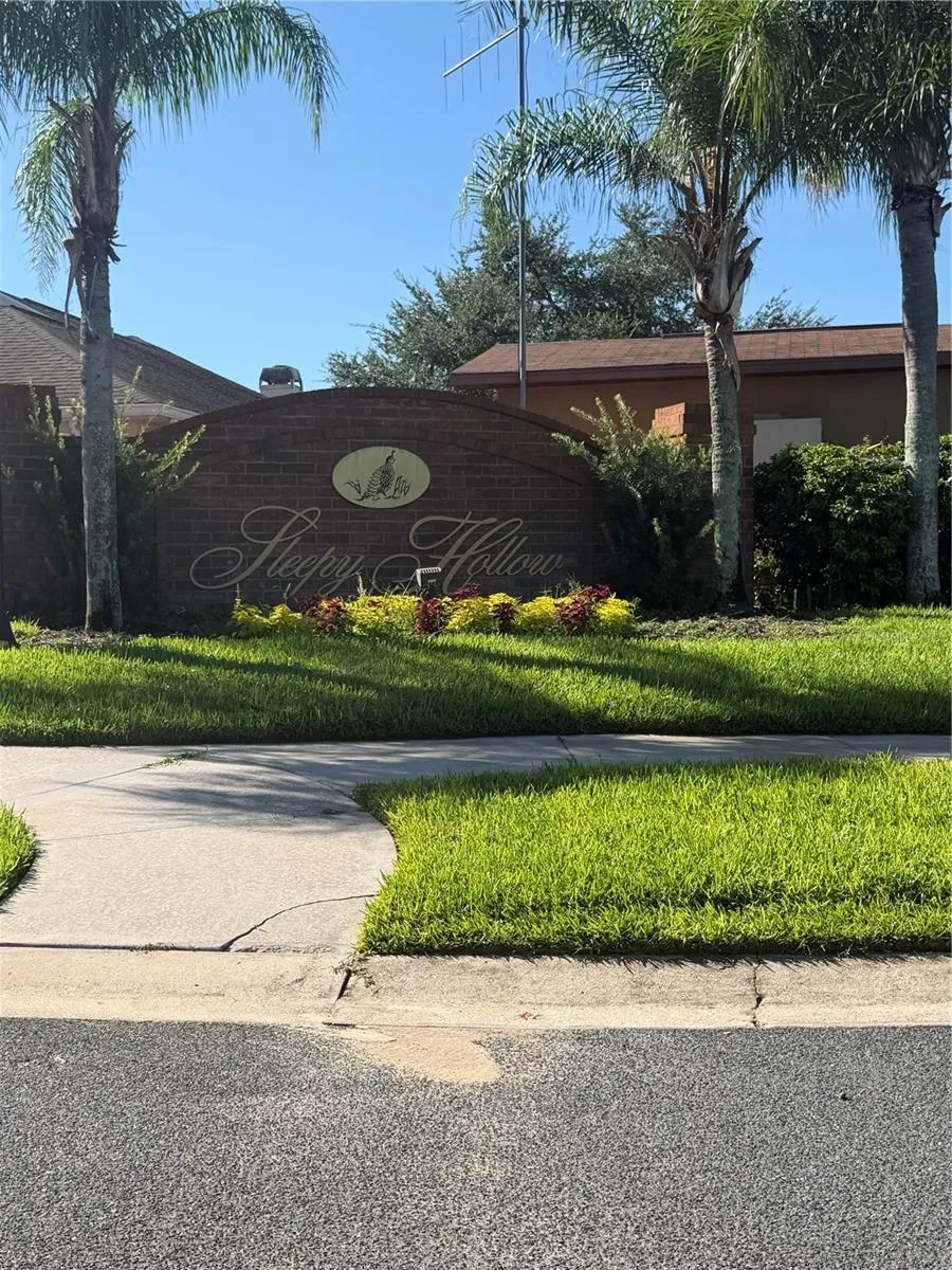 2721 ATHENS DRIVE Leesburg, FL 34748