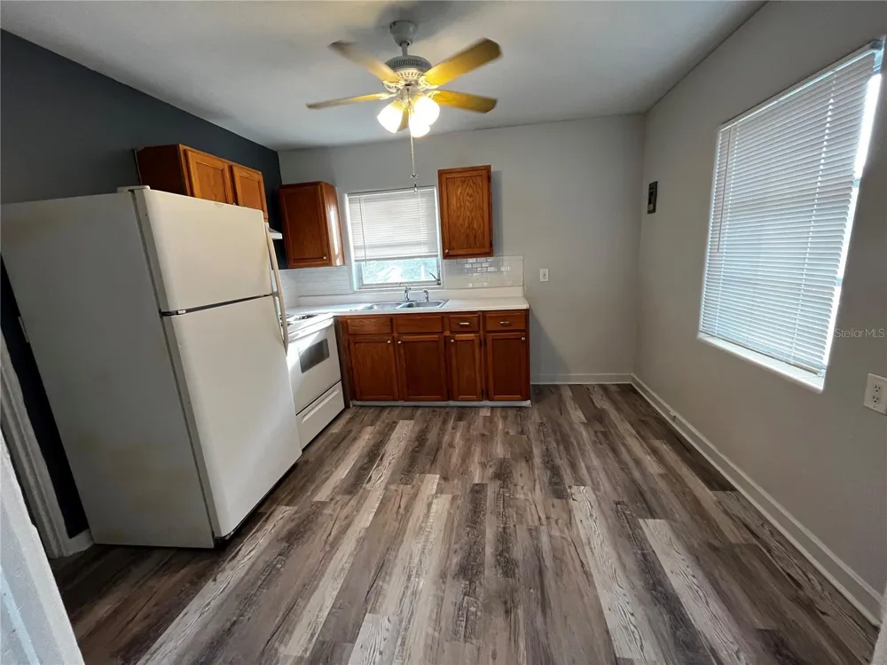1437 GULF TO BAY BOULEVARD #3 Clearwater, FL 33755