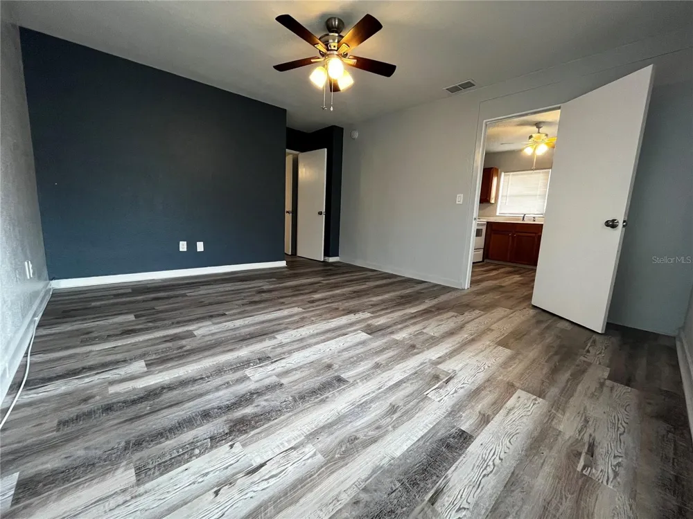 1437 GULF TO BAY BOULEVARD #3 Clearwater, FL 33755