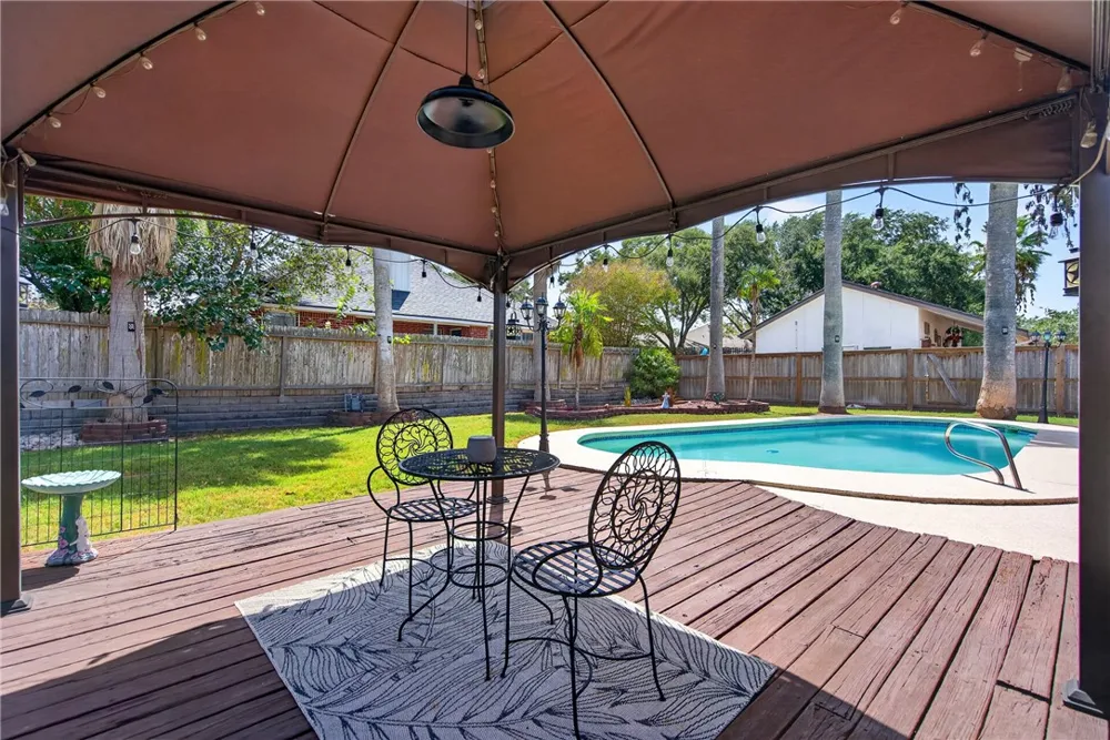 15001 Red River Drive Corpus Christi, TX 78410