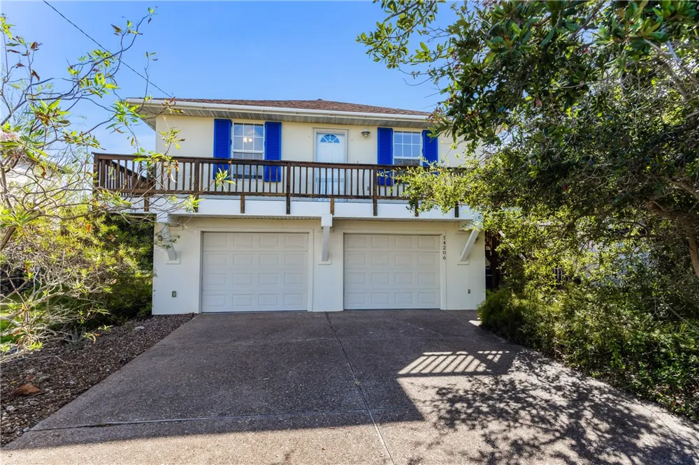 14206 Avenida De San Nico Corpus Christi, TX 78418